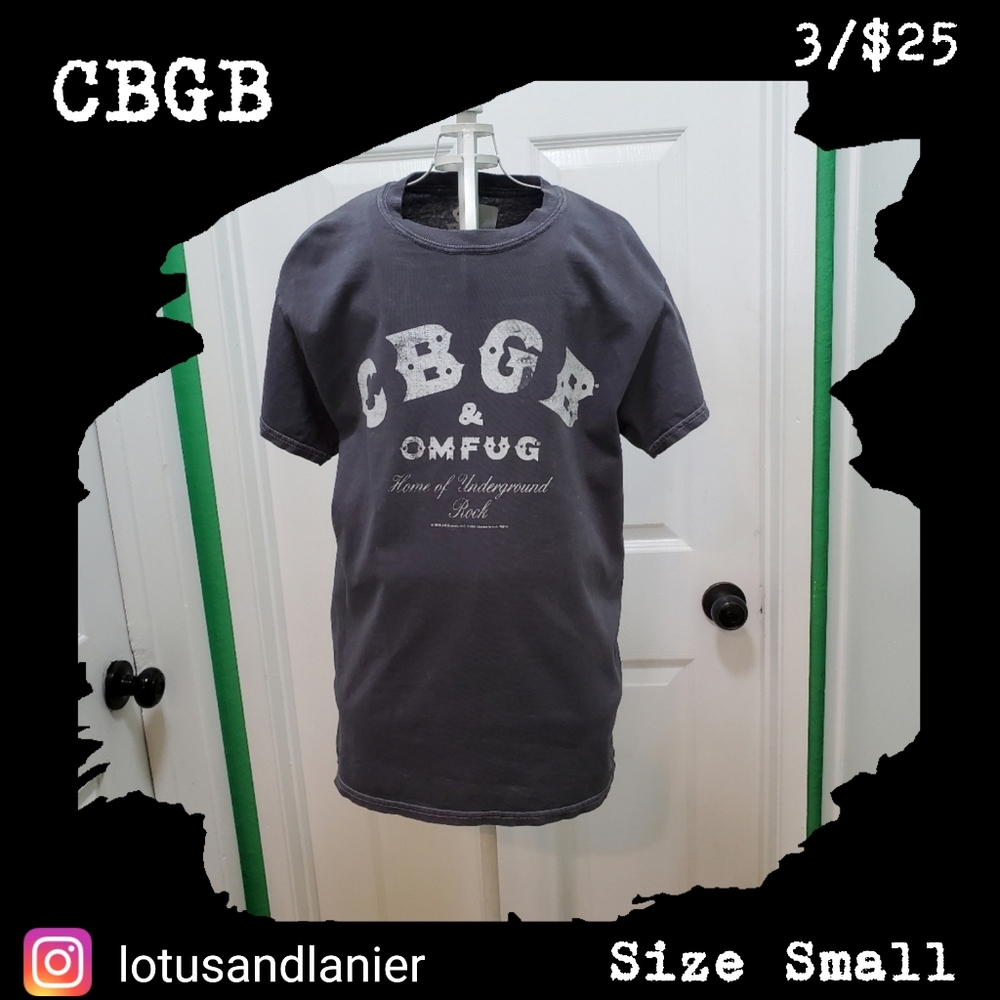 CBGB Distressed T -Shirt Sz Small 3/$25